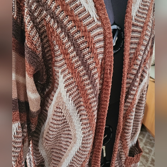 BKE Women's Cardigan - Brown, Rust and Cream. Size Medium - Picture 2 of 8